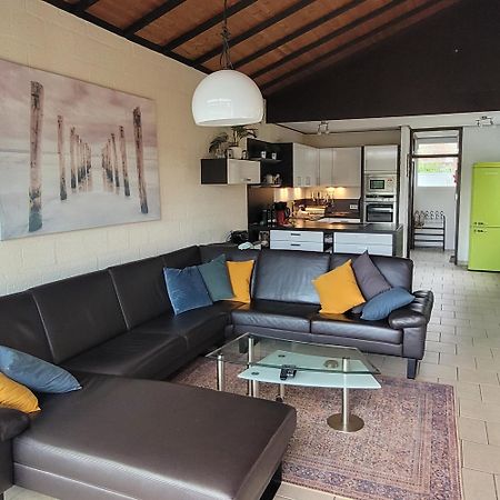 Oemoemenoe - 6 Pers - Sauna - Grote Tuin & Privacy Kortgene Bagian luar foto