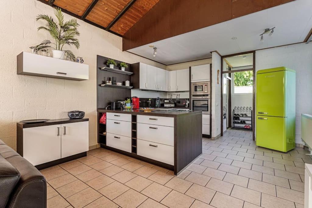 Oemoemenoe - 6 Pers - Sauna - Grote Tuin & Privacy Kortgene Bagian luar foto