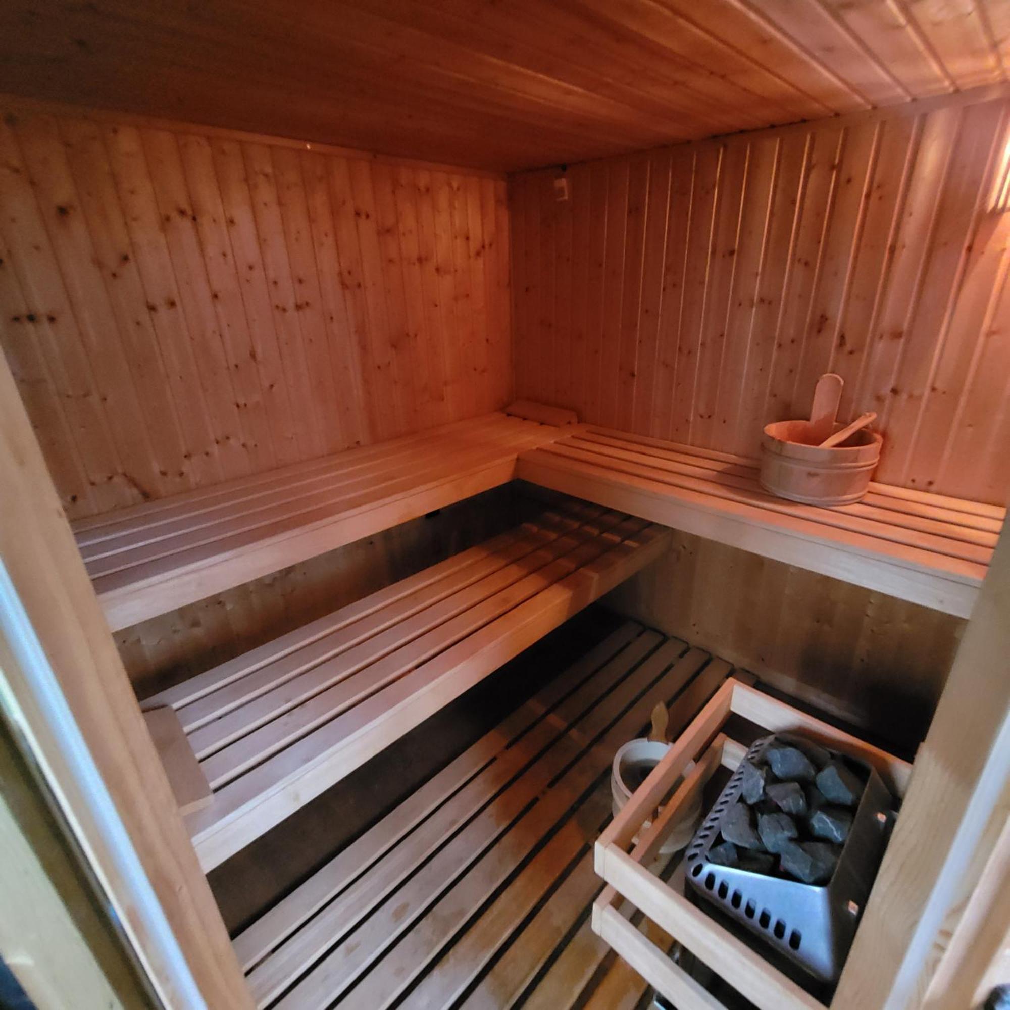 Oemoemenoe - 6 Pers - Sauna - Grote Tuin & Privacy Kortgene Bagian luar foto